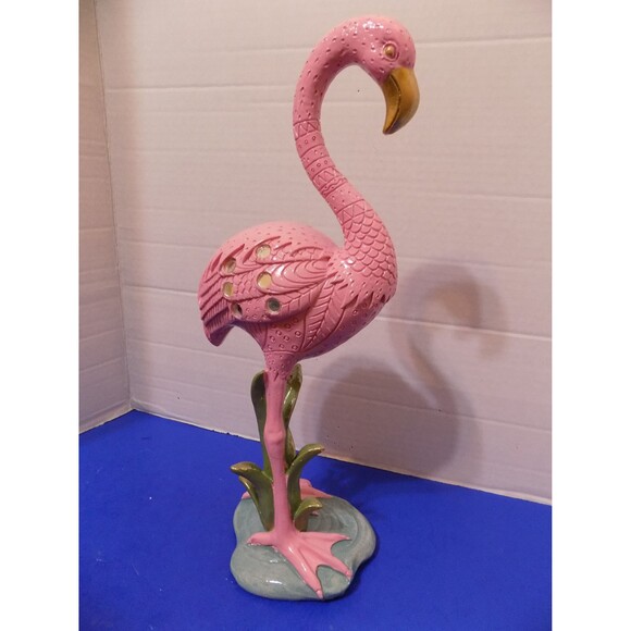 NEW Flamingo Statue Figurine Florida Coastal Florida Tropical Beach Decor - Picture 5 of 6